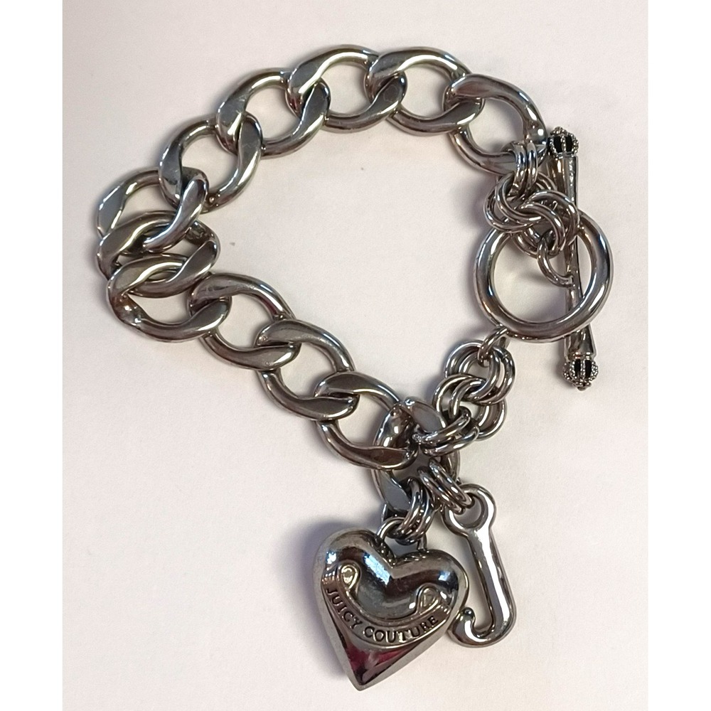 Vintage Y2K Juicy Couture Silver Tone Heart Charm Bracelet J Clasp Toggle 7.5"